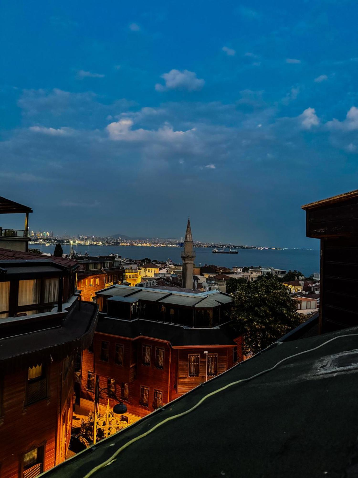 The New Season Apart Istambul Extérieur photo